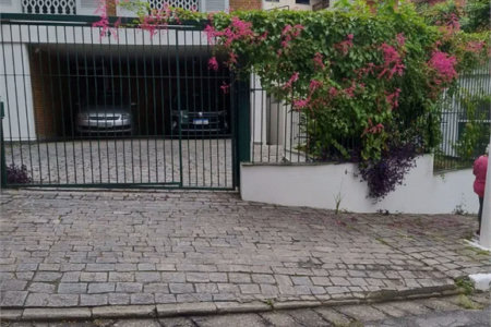 Casa à venda com 4 quartos, sendo 2 suítes,  em Rolinópolis, São Paulo, SP