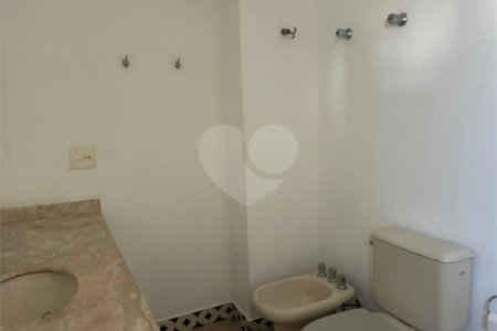 Apartamento à venda com 3 suítes em Vila Galvão, Guarulhos, SP
