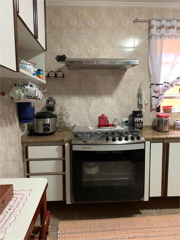 Sobrado à venda com 3 quartos, sendo 1 suíte,  em Vila Sabrina, São Paulo, SP