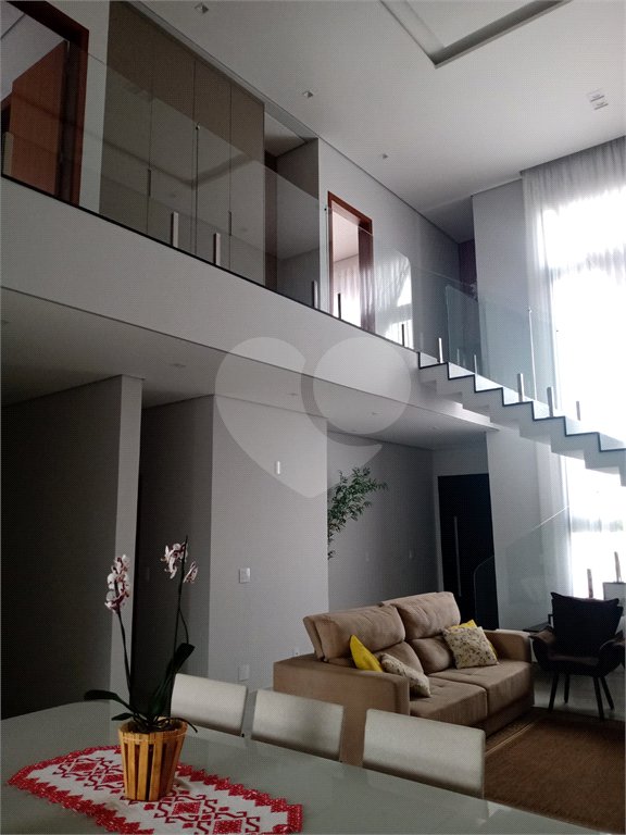 Casa à venda com 3 suítes no condomínio Residencial Milano, Indaiatuba - SP