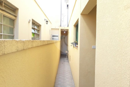 Casa à venda com 3 quartos, sendo 2 suítes, em Cidade dos Bandeirantes, São Paulo, SP