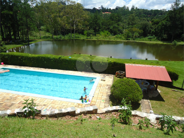 Casa à venda ou para alugar no condomínio Cinco Lagos, Mairiporã - SP
