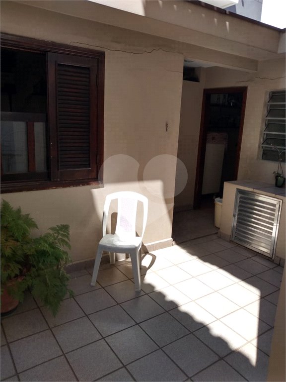 Casa à venda com 4 quartos, sendo 1 suíte, em Alto da Lapa, São Paulo, SP