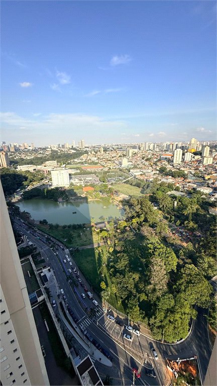 Apartamento à venda com 3 quartos, sendo 1 suíte, em Jardim Tupanci, Barueri, SP