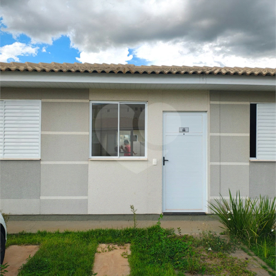 Casa à venda com 2 quartos, sendo 1 suíte, no condomínio Palacio de Turim, Ribeirão Preto - SP
