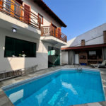 Sobrado à venda com 4 quartos, sendo 1 suíte, em Tremembé, São Paulo, SP