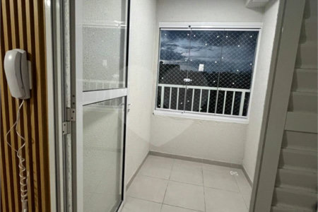 Apartamento à venda com 2 quartos em Jardim Jaraguá (são Domingos), São Paulo, SP