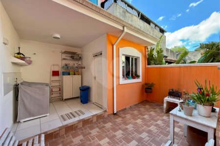 Sobrado à venda com 3 quartos, sendo 1 suíte, em Campo Grande, São Paulo, SP