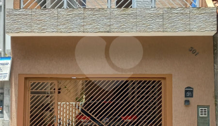 Casa à venda com 3 quartos no condomínio Residencial Rubi, Mogi das Cruzes - SP