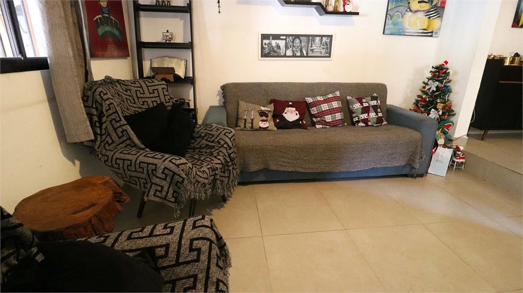 Casa Térrea à venda com 2 quartos em Vila Romana, São Paulo, SP