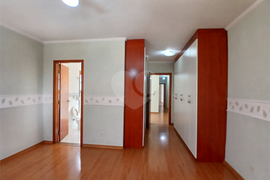 Sobrado à venda com 3 suítes em Tucuruvi, São Paulo, SP