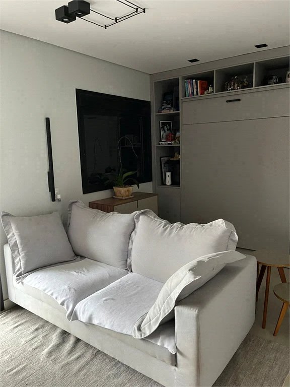 Apartamento à venda ou para alugar com 1 suíte em Pinheiros, São Paulo, SP
