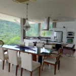 Casa à venda com 4 suítes em Praia Vermelha, Ubatuba, SP