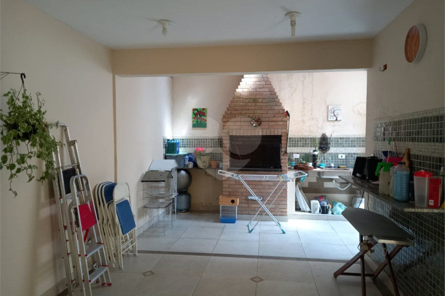 Sobrado à venda com 3 quartos, sendo 1 suíte, em Tremembé, São Paulo, SP