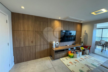 Apartamento à venda com 4 quartos, sendo 3 suítes,  em Vila Cruzeiro, São Paulo, SP