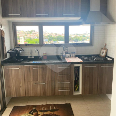 Apartamento à venda com 2 suítes no Centro, Taubaté, SP