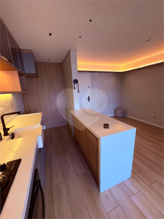 Apartamento à venda com 3 quartos, sendo 1 suíte,  em Jardim Oswaldo Cruz, São José dos Campos, SP