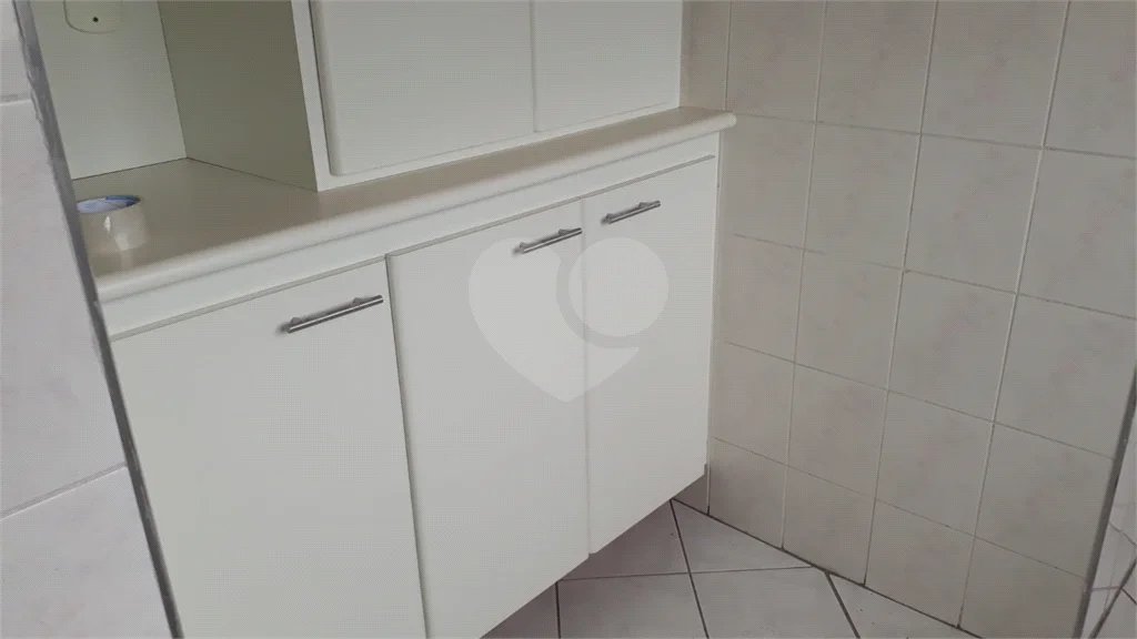 Apartamento à venda com 2 quartos, sendo 1 suíte, em Caiçara, Praia Grande, SP