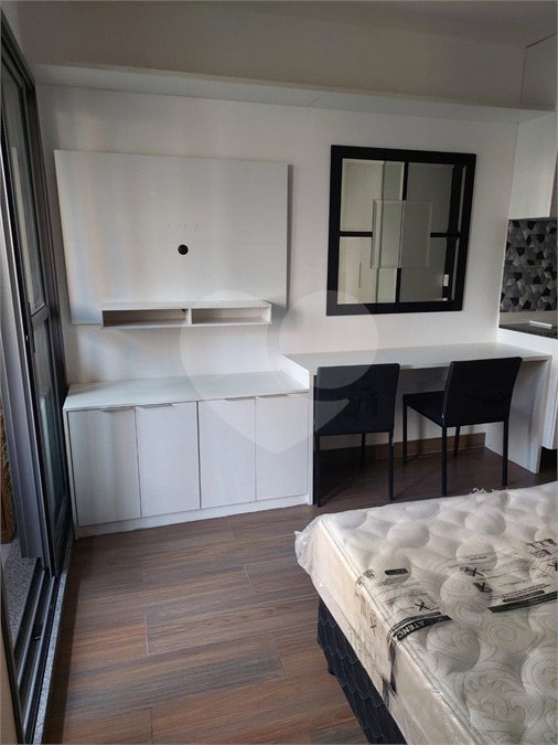 Apartamento para alugar com 1 suíte em Cerqueira César, São Paulo, SP