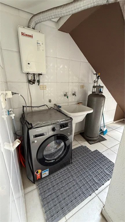 Sobrado à venda com 3 suítes em Jardim Bonfiglioli, São Paulo, SP