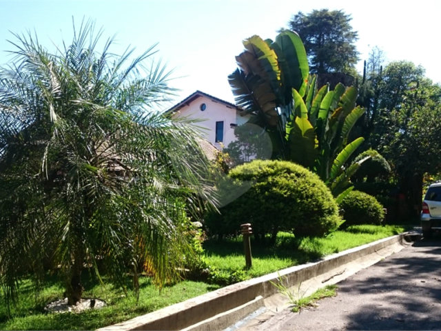 Casa à venda com 5 suítes no condomínio Alpes da Cantareira, Mairiporã - SP