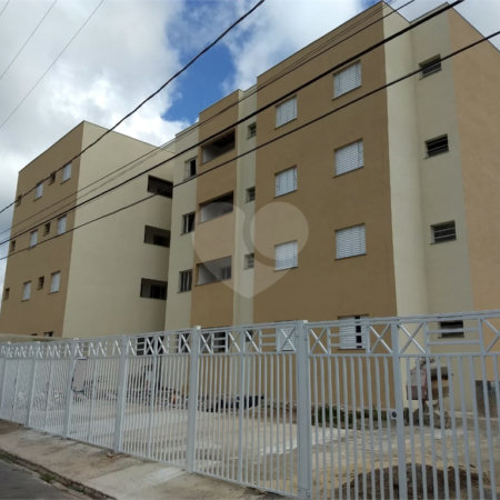 Apartamento à venda com 1 quarto em Aparecidinha, Sorocaba, SP