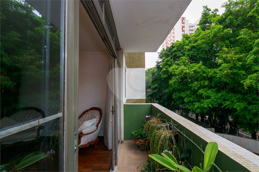 Apartamento à venda com 4 quartos, sendo 1 suíte, em Chácara Santo Antônio (zona Sul), São Paulo, SP