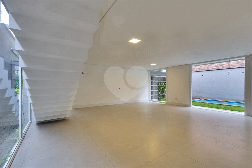 Casa à venda com 4 suítes no condomínio Gaia, São Paulo - SP