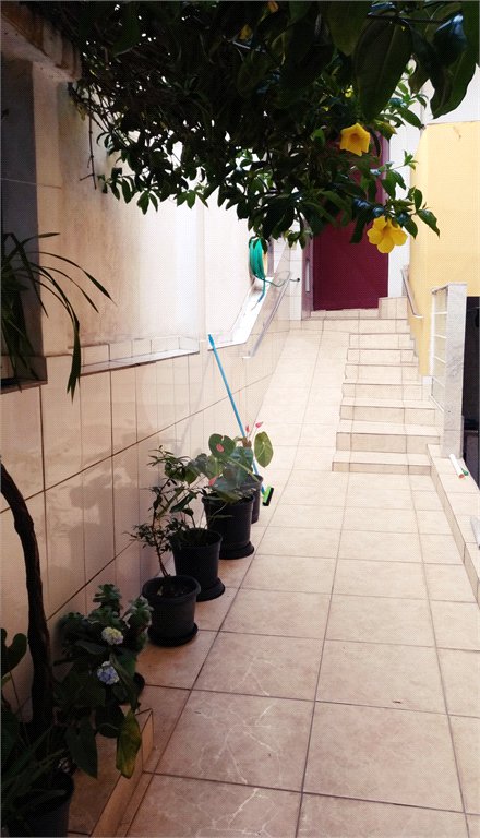 Casa à venda com 4 quartos, sendo 2 suítes,  em Vila Romero, São Paulo, SP