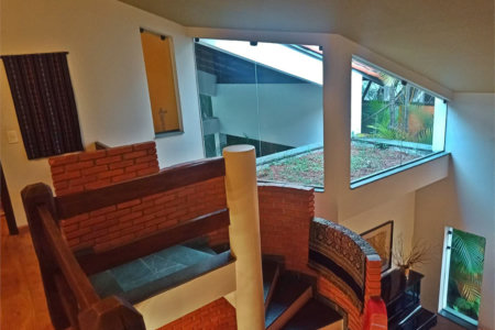 Casa à venda com 4 quartos, sendo 2 suítes,  em Morumbi, São Paulo, SP