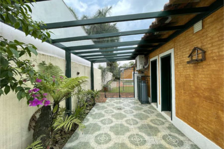 Casa à venda com 4 suítes no condomínio Miollo da Granja, Cotia - SP