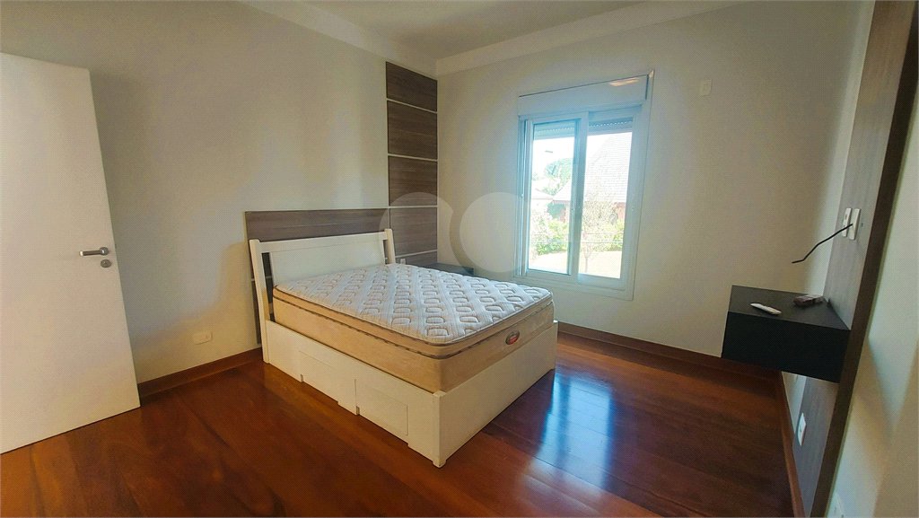 Casa à venda com 3 suítes no condomínio Ângelo Vial, Sorocaba - SP