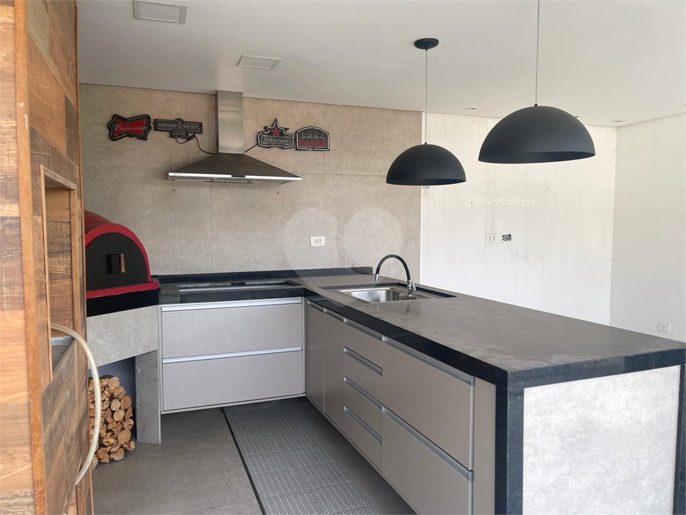 Casa de Vila à venda com 3 quartos, sendo 1 suíte, em Jardim Hípico, São Paulo, SP