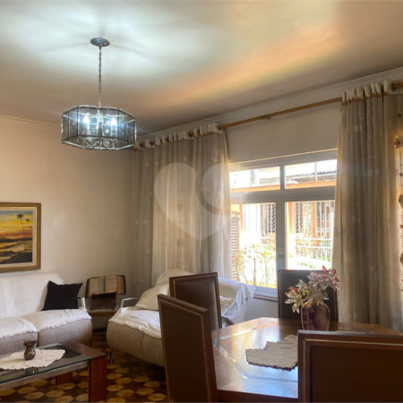 Casa à venda com 2 quartos, sendo 1 suíte, em Vila Rosália, Guarulhos, SP