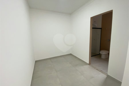 Casa à venda com 3 suítes em Jardim Estoril, Ponta Porã, MS