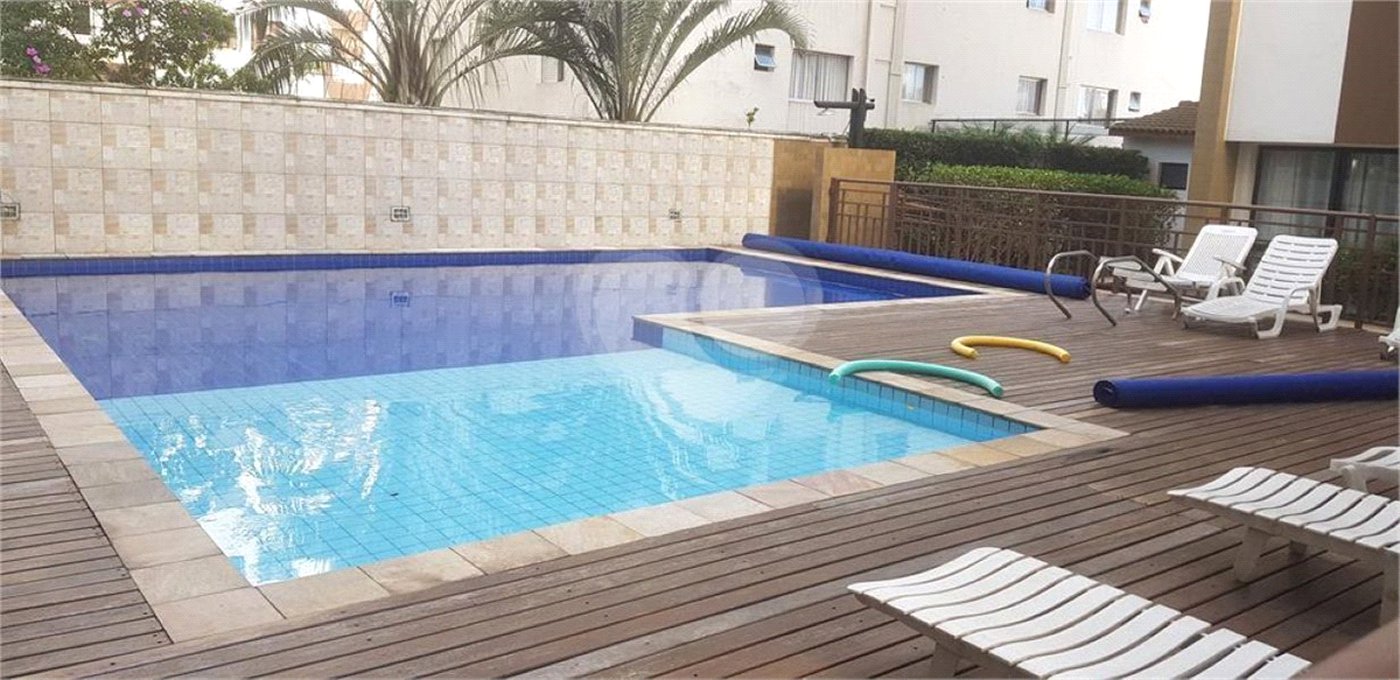 Apartamento à venda com 3 quartos, sendo 1 suíte, em Santana, São Paulo, SP