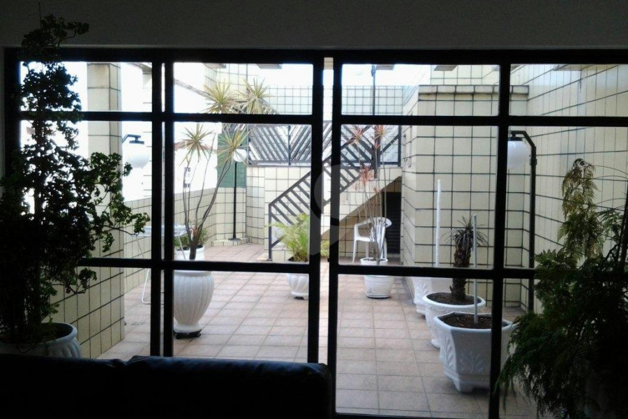 Apartamento à venda com 3 quartos, sendo 2 suítes, em Vila Tupi, Praia Grande, SP