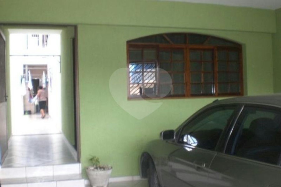 Sobrado à venda com 3 quartos, sendo 1 suíte, em Jardim Peri, São Paulo, SP