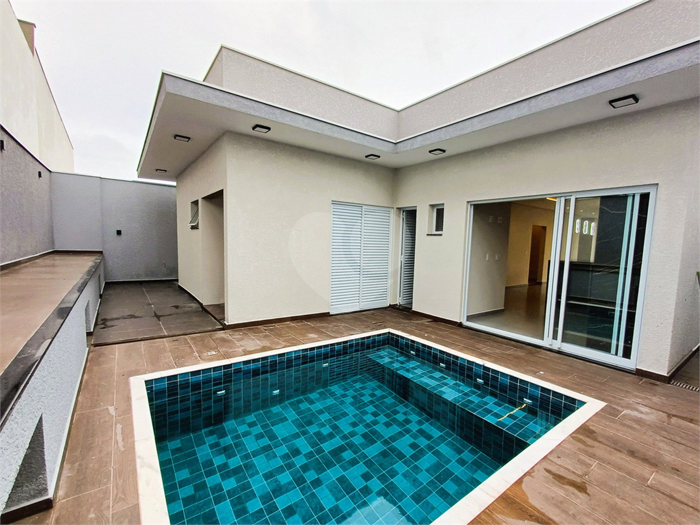 Casa à venda com 3 suítes no condomínio Cyrela Landscape, Taubaté - SP