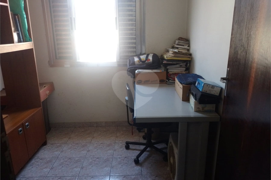 Sobrado à venda com 3 quartos, sendo 1 suíte,  em Tremembé, São Paulo, SP