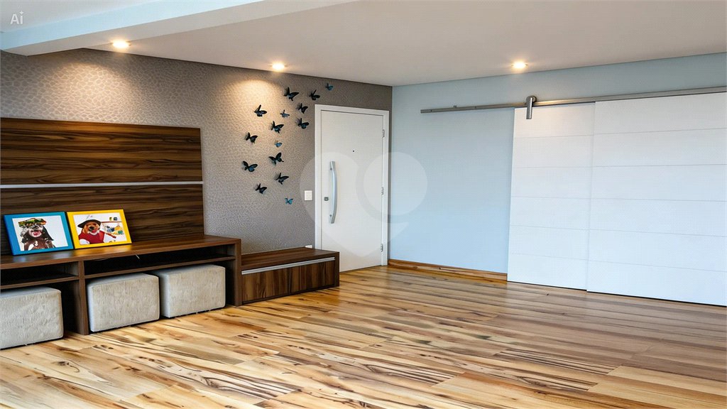Apartamento à venda com 3 quartos, sendo 1 suíte,  em Alto da Boa Vista, São Paulo, SP