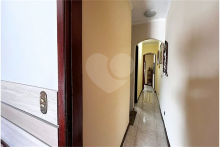 Casa à venda com 3 quartos, sendo 1 suíte, em Vila Boaçava, São Paulo, SP