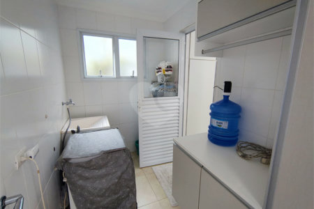Casa à venda com 3 quartos, sendo 1 suíte,  em Horto Santo Antonio, Jundiaí, SP
