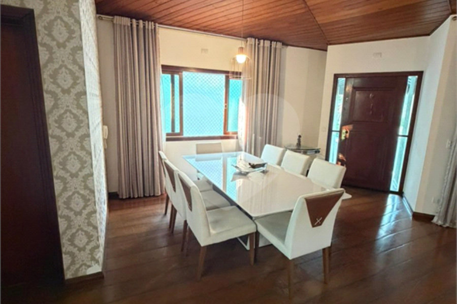 Casa à venda com 4 quartos, sendo 3 suítes, em Tremembé, São Paulo, SP