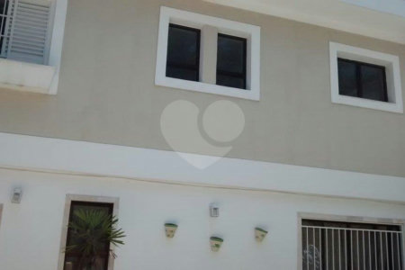 Casa à venda com 3 quartos, sendo 1 suíte, em Tucuruvi, São Paulo, SP