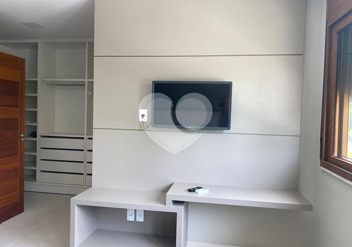 Casa à venda com 4 suítes, no Centro / Arraial D'ajuda, Porto Seguro, BA