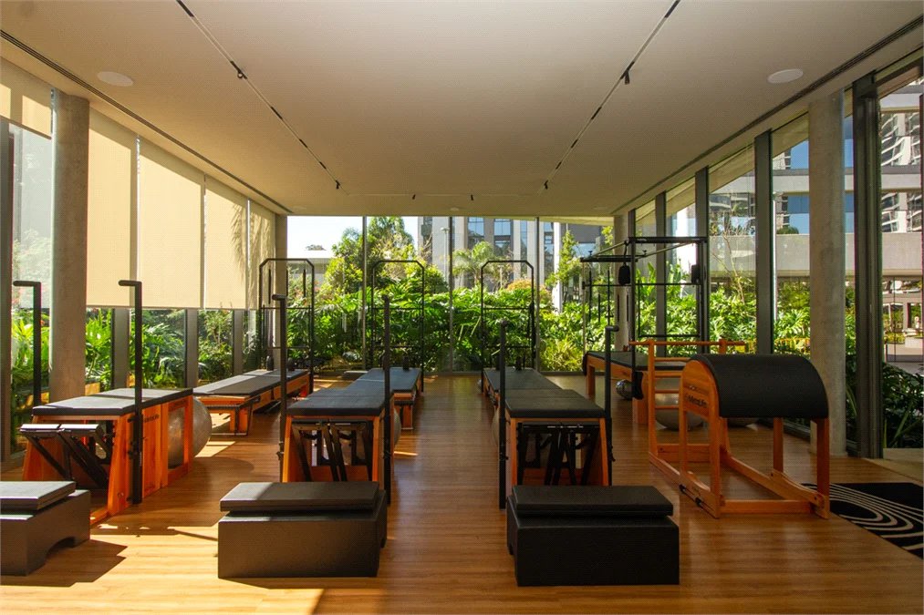 Apartamento à venda ou para alugar com 3 suítes em Jardim Morumbi, São Paulo, SP