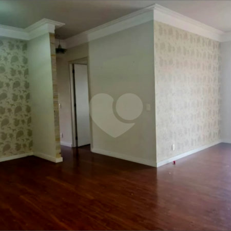 Apartamento à venda com 3 quartos, sendo 1 suíte, em Jardim Ester, São Paulo, SP