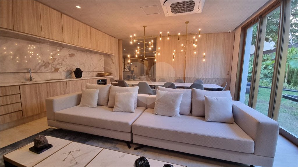 Apartamento à venda com 1 quarto em Vila Nova Conceição, São Paulo, SP
