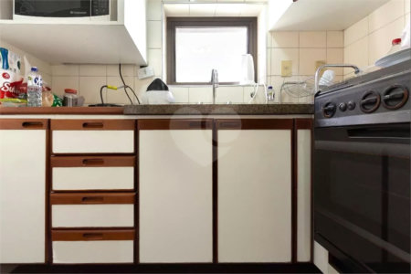 Apartamento à venda com 1 quarto em Indianópolis, São Paulo, SP